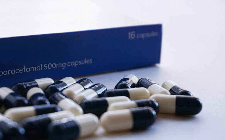 Caixa de paracetamol